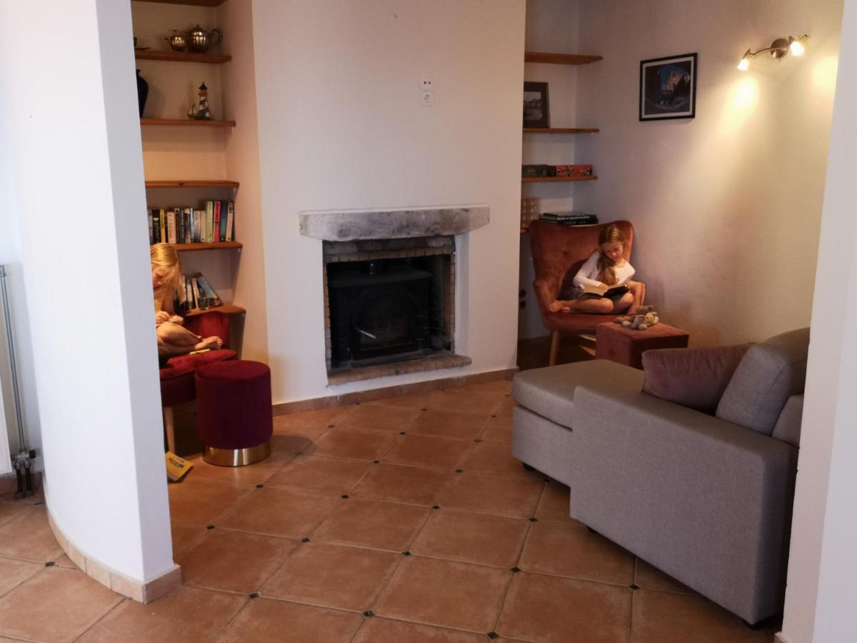 Villa Lir Tholos  Exterior photo